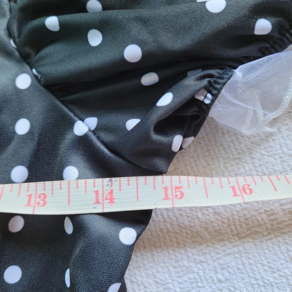 Spirit Frisky French Maid Black and White Halloween Sexy Costume  Size s/m 4-8 - Picture 11 of 14